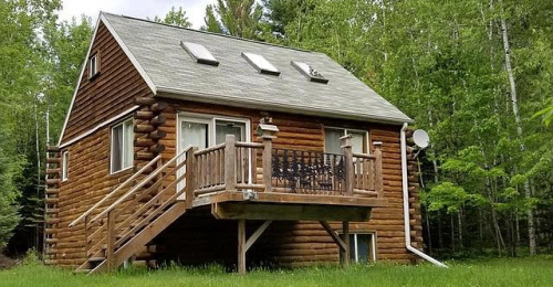 Log Cabin on 20 Acres in Wisconsin For $157K - Two Car Detached Garage!