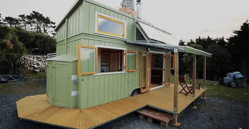 This Solar-Powered Tiny House Lets You Live Entirely Off the Grid