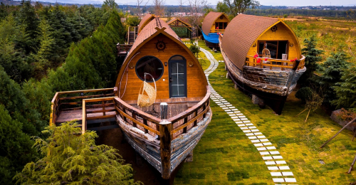 Private Little Houseboat for Nature Lovers in Love