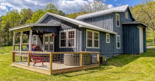 Take a Look Inside This Fantastic Barn in Sevierville