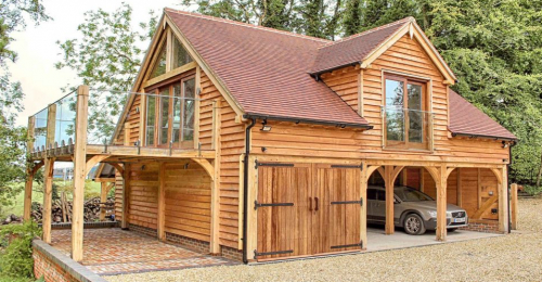 Oak Framed Barn with Room Above and Balcony