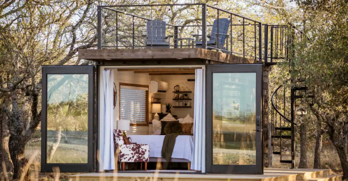 This Tiny House Has All the Amenities of an Upscale Hotel Room