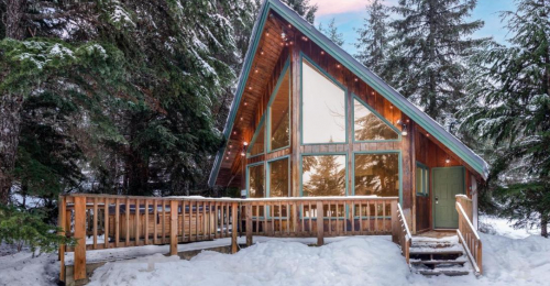 Step Inside This Enchanting Chalet In Girdwood, United States